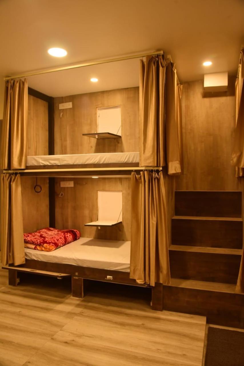 Allāhābād Junction Hotel Relax Inn מראה חיצוני תמונה