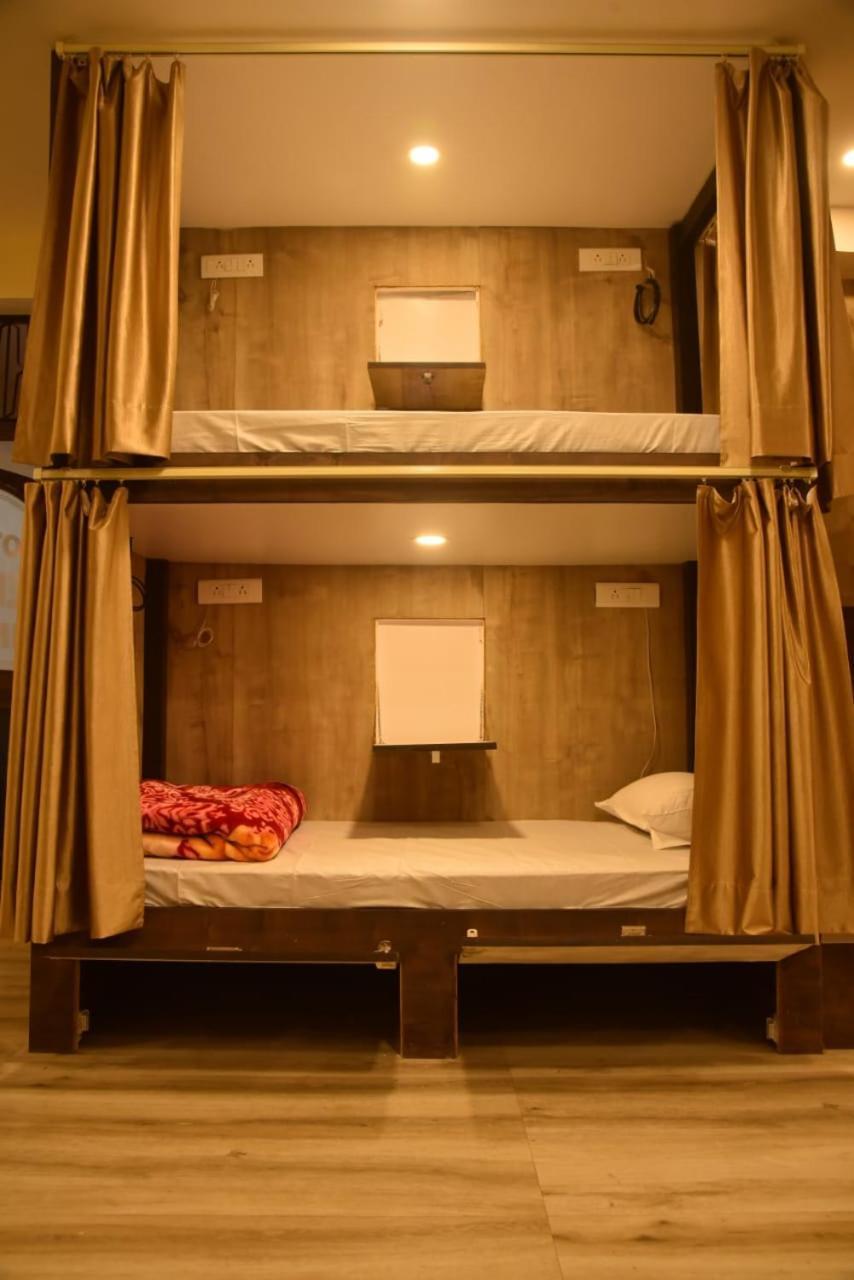 Allāhābād Junction Hotel Relax Inn מראה חיצוני תמונה